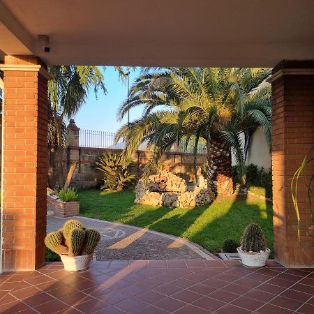Villa Sweery Santa Maria a Vico Екстериор снимка