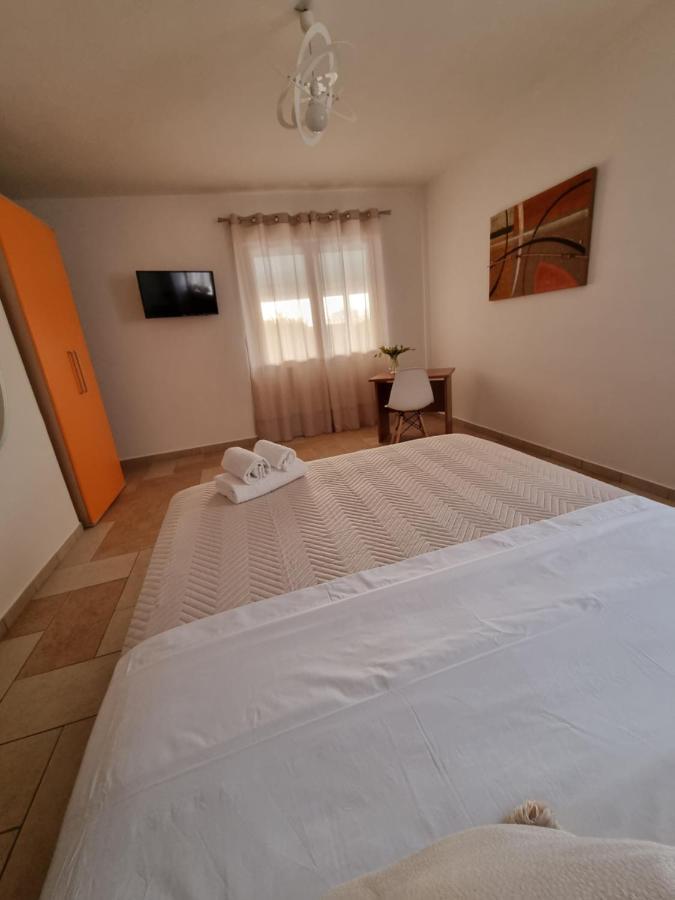 Villa Sweery Santa Maria a Vico Екстериор снимка