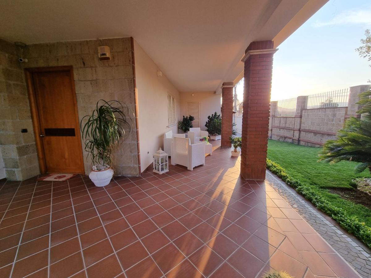 Villa Sweery Santa Maria a Vico Екстериор снимка