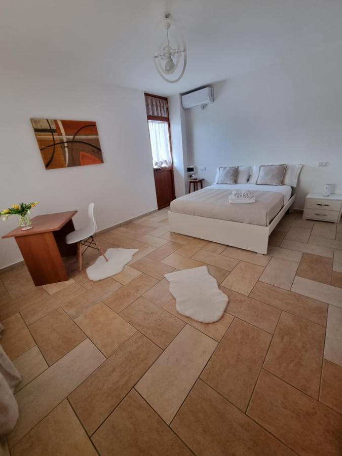 Villa Sweery Santa Maria a Vico Екстериор снимка