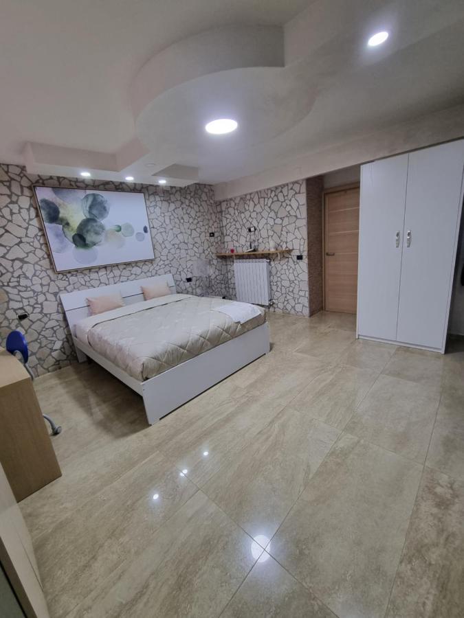 Villa Sweery Santa Maria a Vico Екстериор снимка